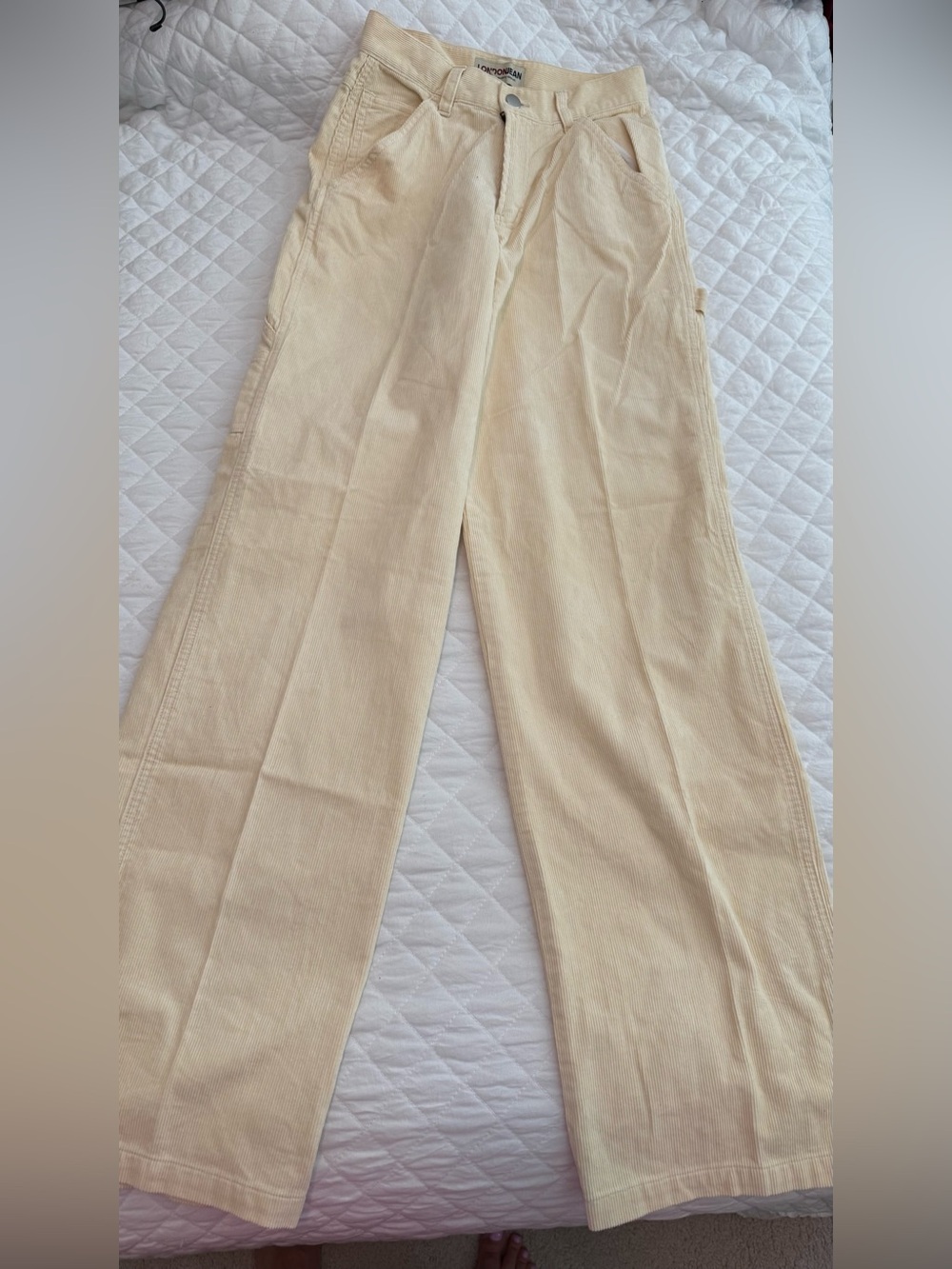 LONDONJEAN Vintage Womenโs High waisted Cream Corduroy Pants 100% Cotton Size 0